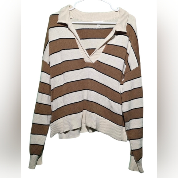 Blu Pepper V-Neck Sweater - Brown and White Stripes EUC Large - 25 PTP - Picture 2 of 5